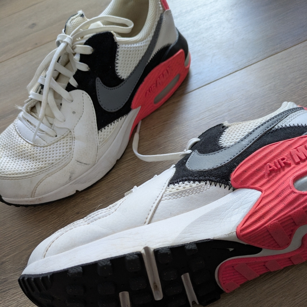 Nike Air Max Excee 8